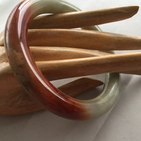 901) antique BURMA JADITE rust red saddle BANGLE - Picture 2 of 8